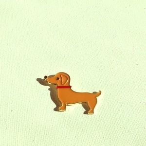 Dachshund dog enamel pin